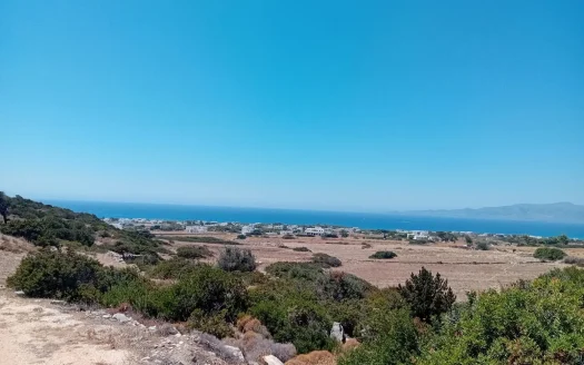 Προς πώληση αγροτεμάχιο Καστράκι Νάξου